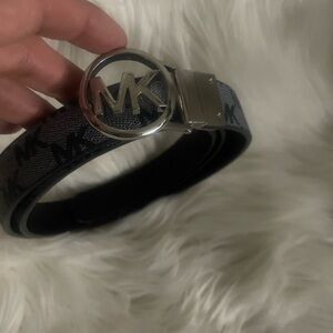 Michael Kors women’s belt